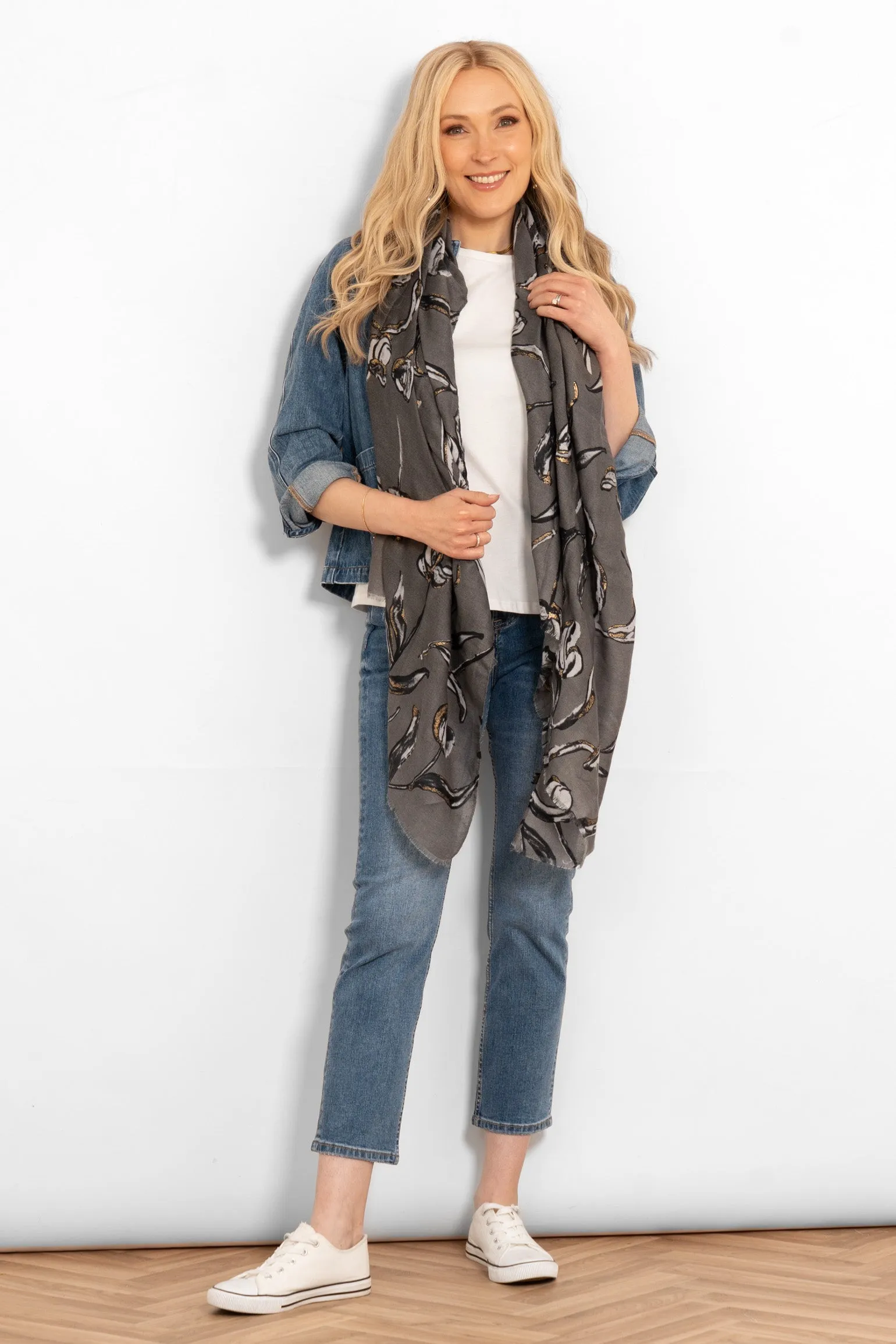 Ashley Lightweight Scarf - Grey, Large Floral