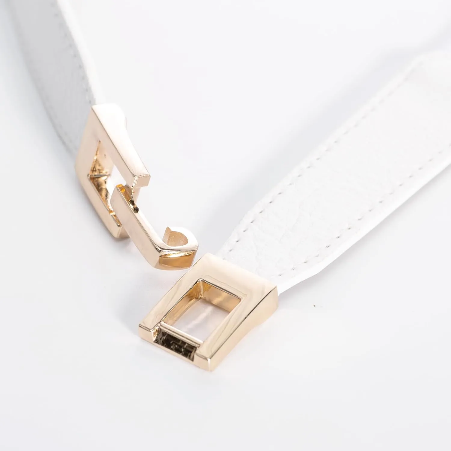 Hanna Nikole Skinny Elastic Belt for Women Retro Stretchy Belts Metal Buckle Thin Waist Belt for Dress Jeans